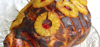Baked Ham with Pineapple (Jamaican Christmas Ham)